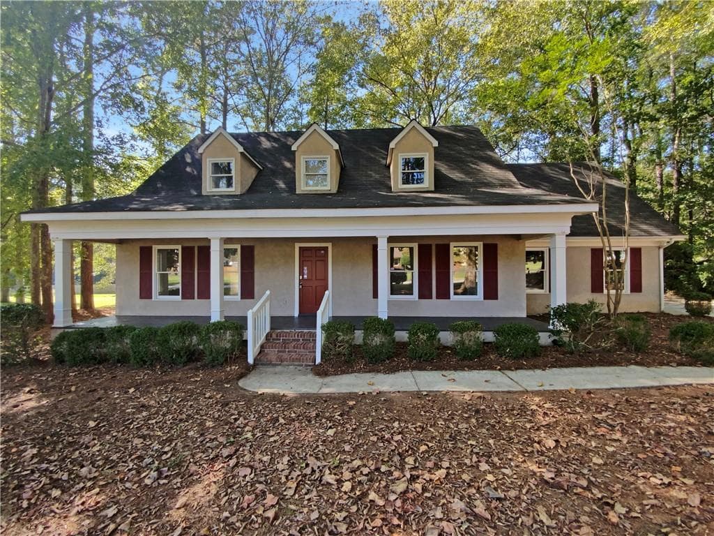 4 bedroom, 3 bathroom single family residence sold at 9039 Jodeco Estates Court, Jonesboro, GA 30236