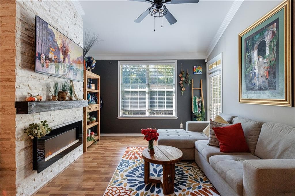 2 bedroom, 2 bathroom, 1,209 sq ft condominium sold at 1910 Cedar Glenn Way 4403, Atlanta, GA 30339