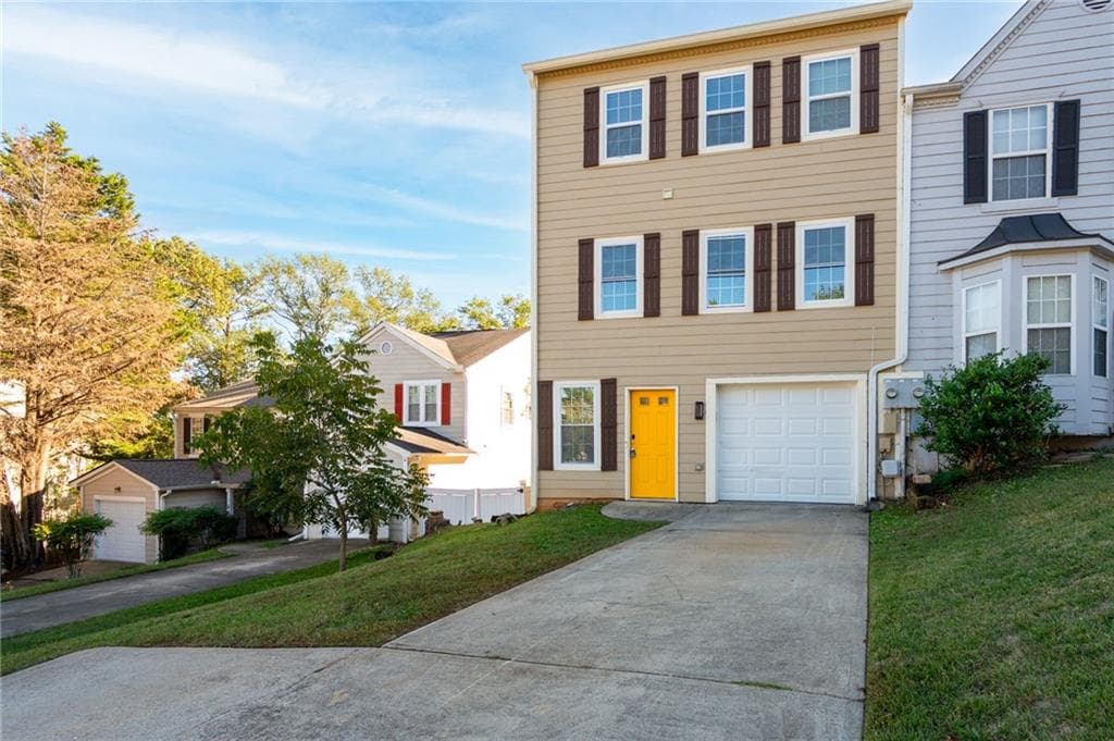 3 bedroom, 3 bathroom, 1,590 sq ft townhouse sold at 1693 Barrington Overlook, Marietta, GA 30066