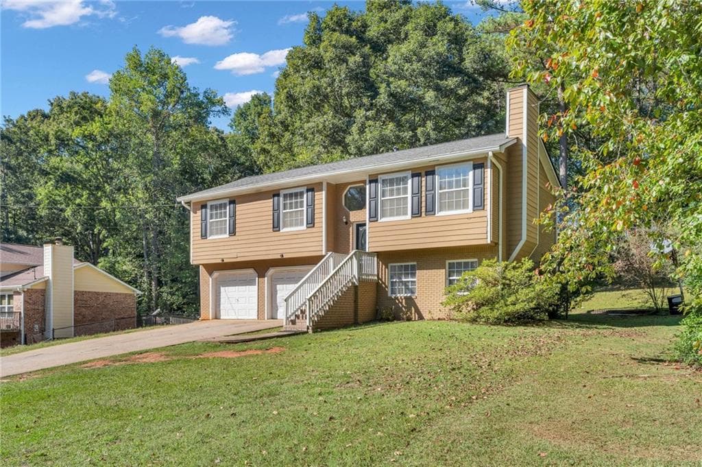 4 bedroom, 2 bathroom single family residence sold at 6336 Queens Road, Douglasville, GA 30135