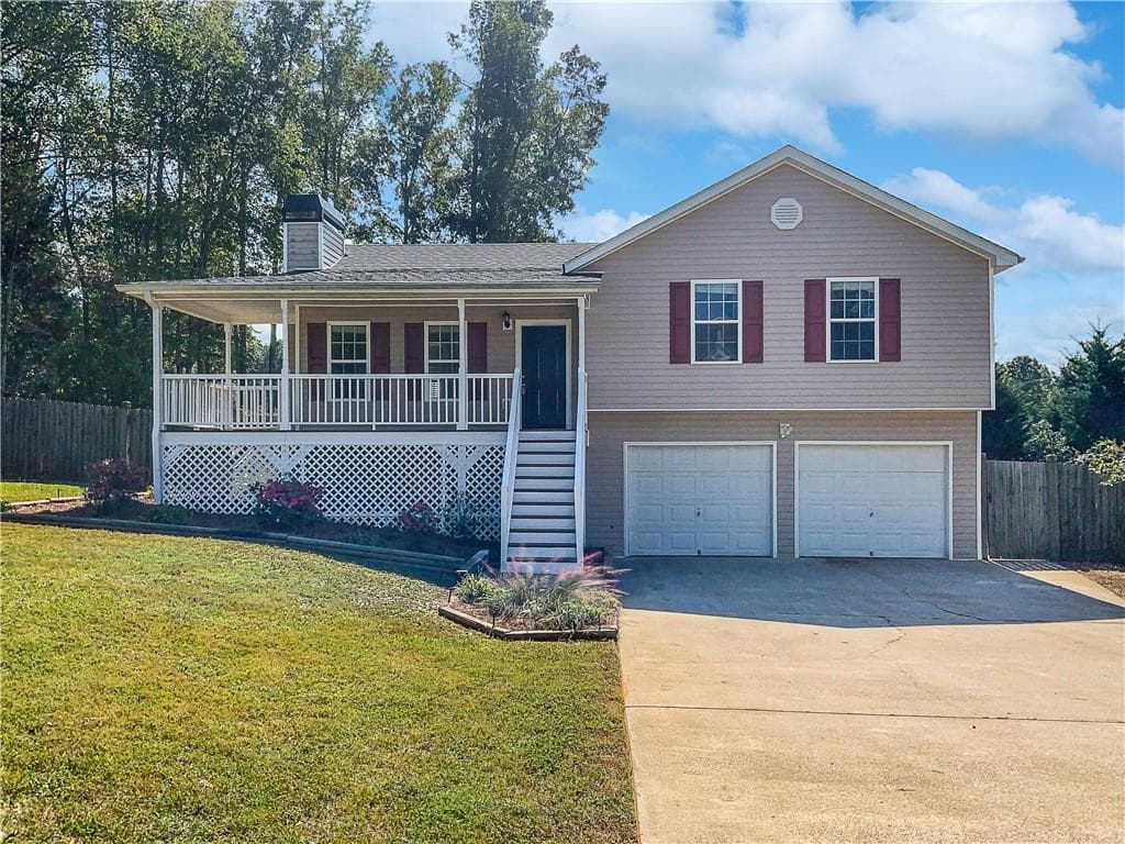 3 bedroom, 2 bathroom, 1,124 sq ft single family residence sold at 10 Kings Crossing Way, Rockmart, GA 30153