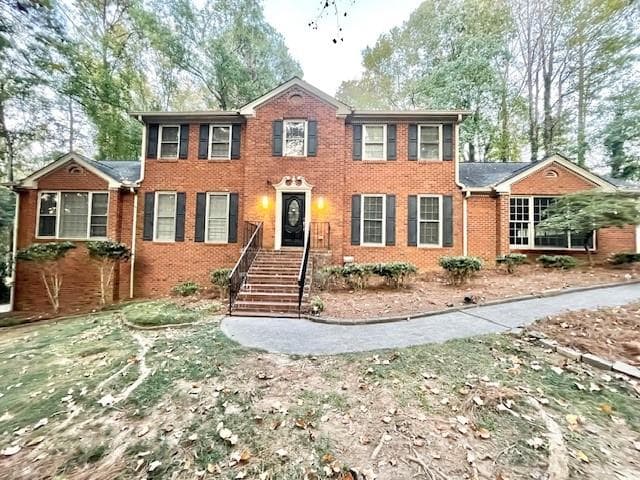 5 bedroom, 5 bathroom single family residence sold at 4370 Inns Brook Drive, Snellville, GA 30039