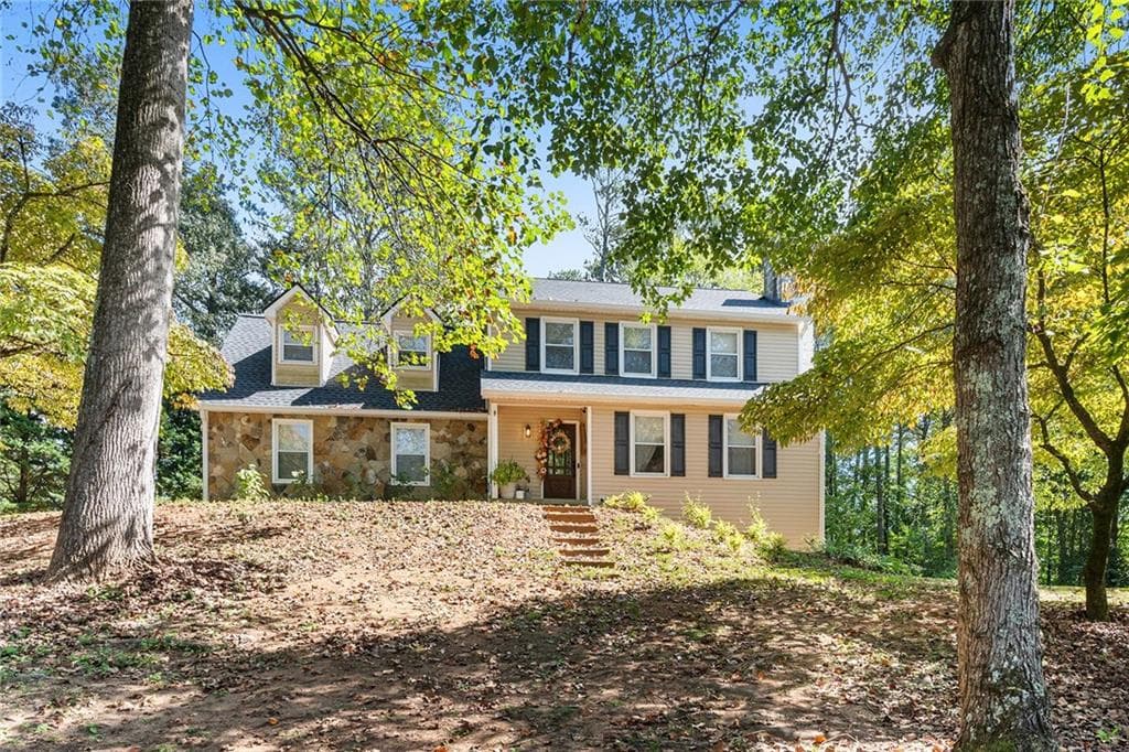 3 bedroom, 3 bathroom single family residence sold at 71 Timberlake Cove, Cartersville, GA 30121