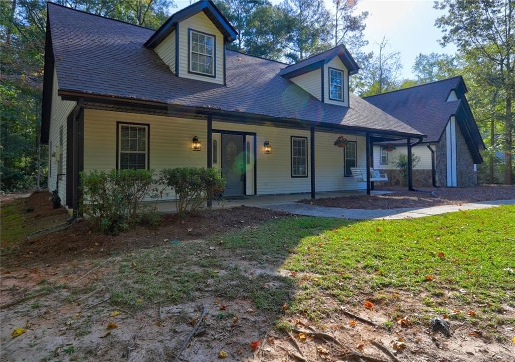 335 LITTLE CREEK Drive, Sharpsburg, GA 30277 — most recent listing photo