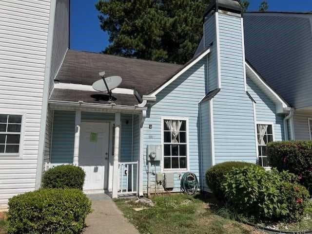 3 bedroom, 2 bathroom, 1,386 sq ft townhouse sold at 5961 Sherwood Trace, Stonecrest, GA 30038