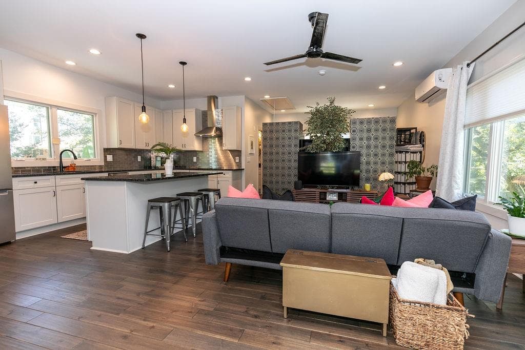1 bedroom, 1 bathroom apartment for rent at 1084 Sanders Avenue B, Atlanta, GA 30316 for $2,650 a month — photo 3