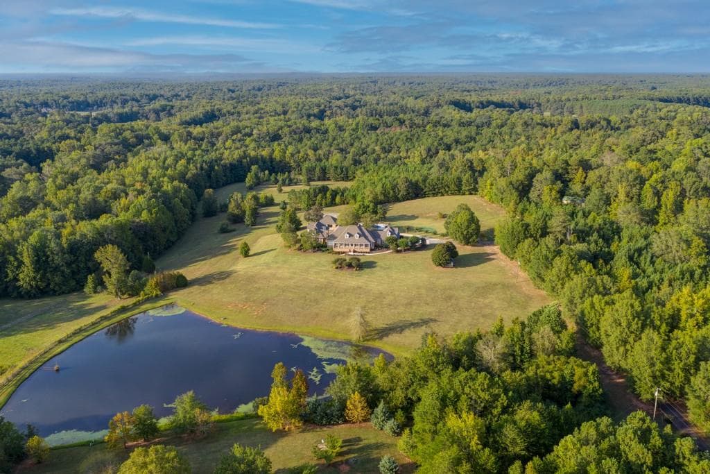 5 bedroom, 6 bathroom single family residence sold at 1473 Highway 85 Connector, Brooks, GA 30205