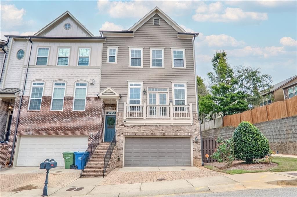 3 bedroom, 4 bathroom, 2,474 sq ft townhouse sold at 2085 Garrison Way, Atlanta, GA 30318