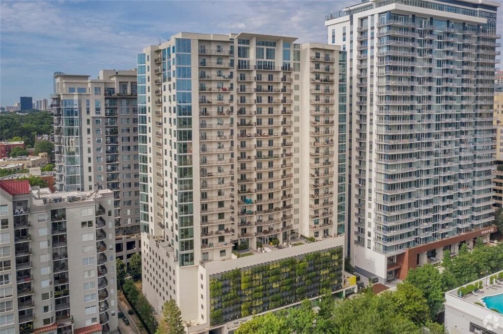 2 bedroom, 3 bathroom, 1,152 sq ft apartment for rent at 207 13th Street B1, Atlanta, GA 30309 for $2,766 a month — photo 1 of 46