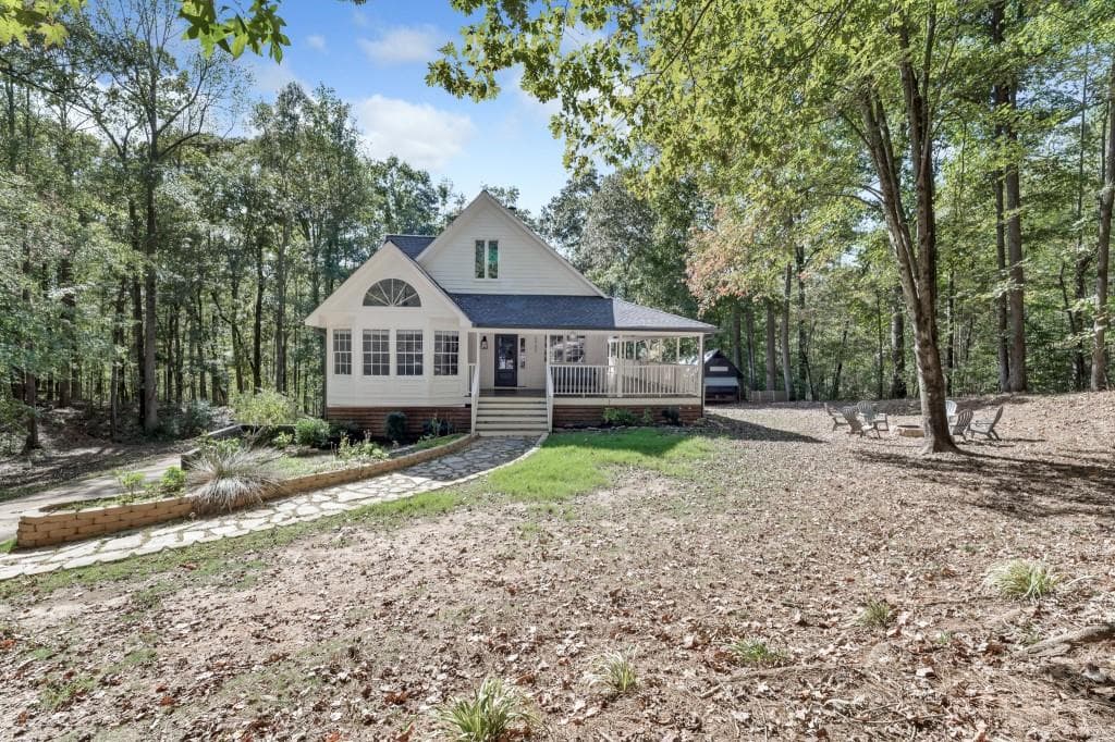 6962 Spout Springs Road, Flowery Branch, GA 30542 — most recent listing photo