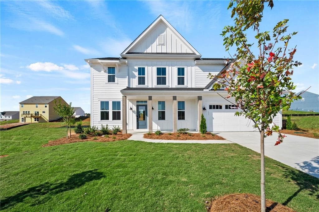 680 Crystal Lake Parkway, Hoschton, GA 30548 — most recent listing photo