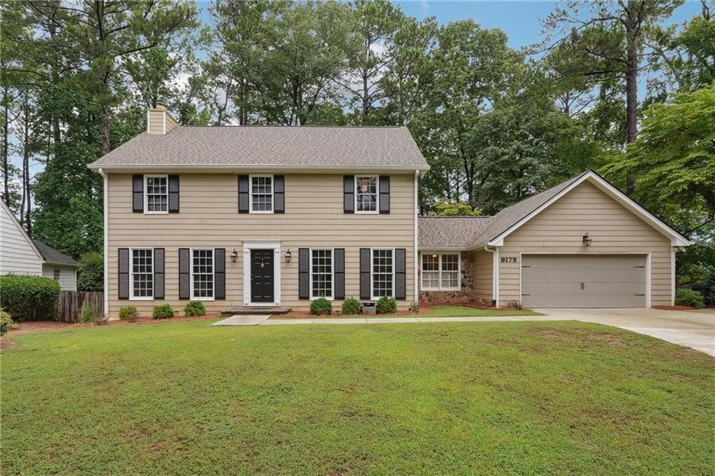 4 bedroom, 2 bathroom, 2,244 sq ft single family residence sold at 9175 Bluejack Lane, Roswell, GA 30076