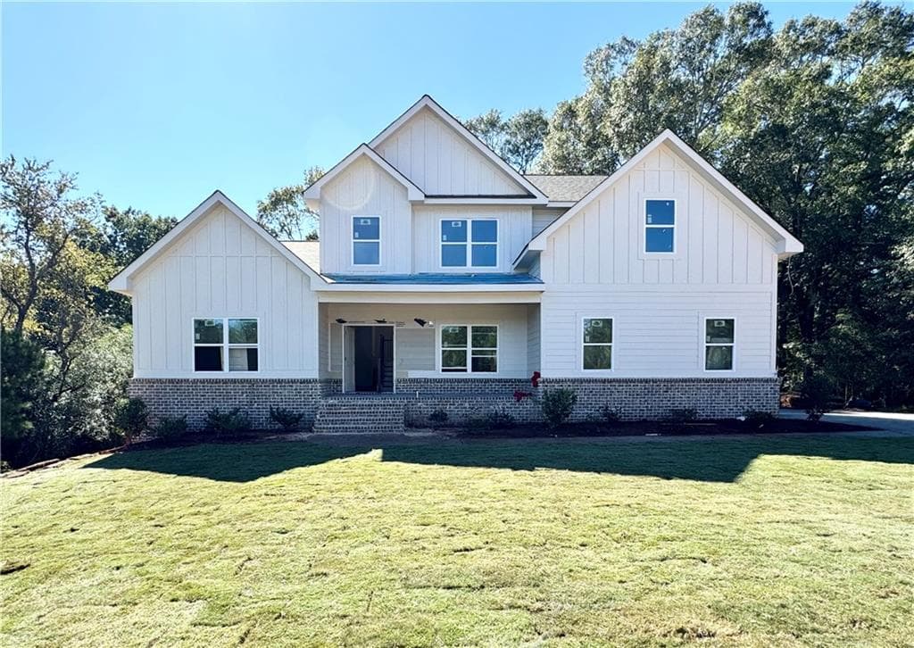 4 bedroom, 5 bathroom single family residence sold at 269 Tennessee Walker Way, Hoschton, GA 30548