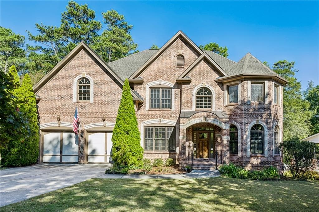 6 bedroom, 7 bathroom, 6,400 sq ft single family residence sold at 2262 Meadowvale Drive, Atlanta, GA 30345