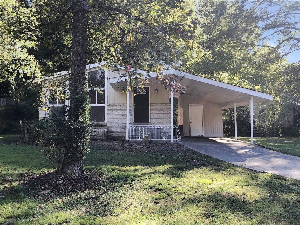 3 bedroom, 2 bathroom single family residence sold at 2764 Plantation Drive, East Point, GA 30344