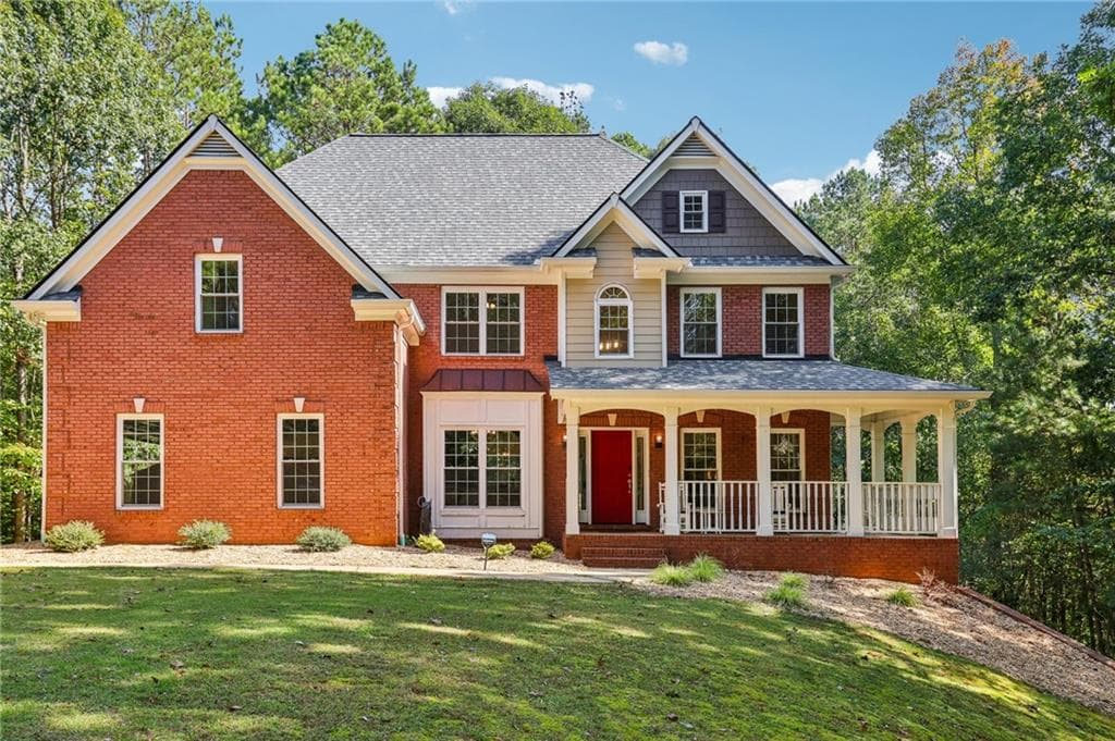 6 bedroom, 3 bathroom, 2,913 sq ft single family residence sold at 5800 W Chapel Hill Road, Douglasville, GA 30135