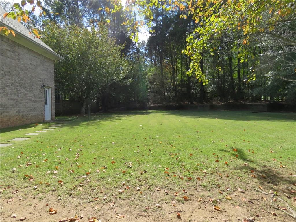 7 bedroom, 8 bathroom, 9,338 sq ft single family residence under contract at 5335 Saville Drive, Acworth, GA 30101 — photo 10