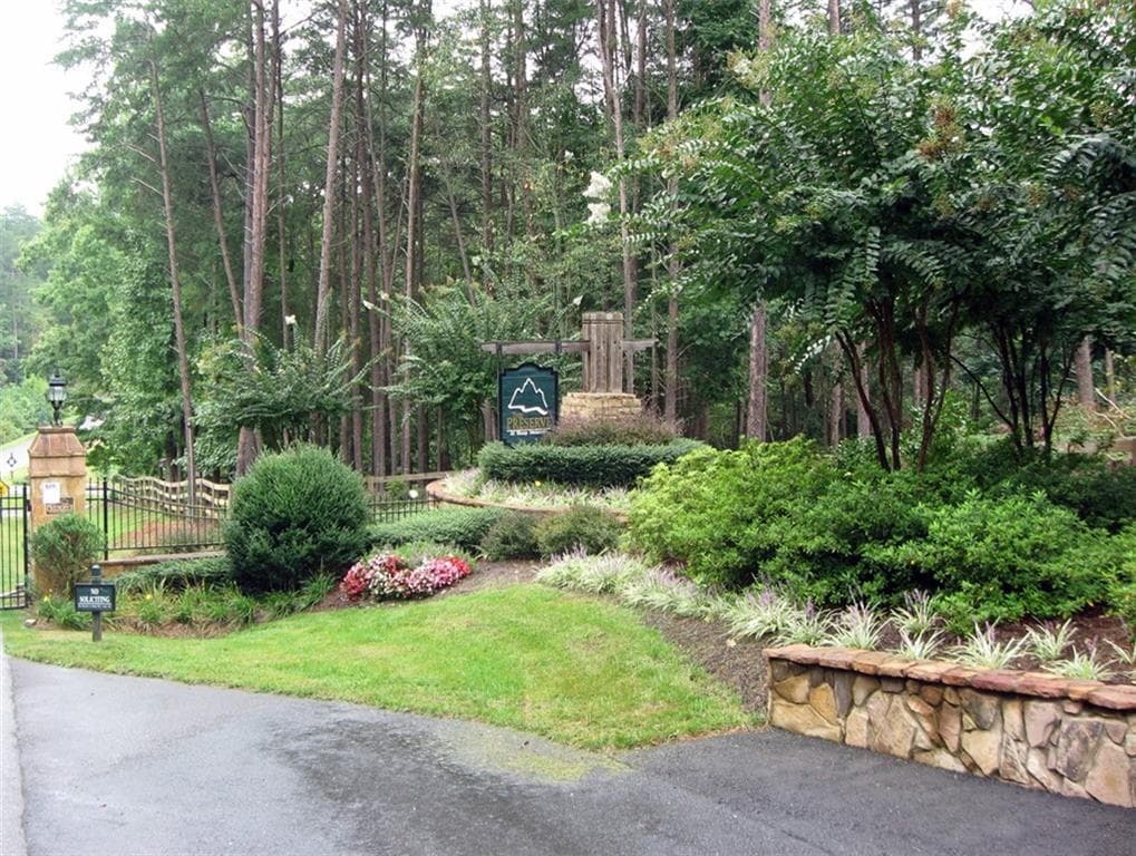 single family residence for sale at 258 Westwind Court, Jasper, GA 30143 — photo 3