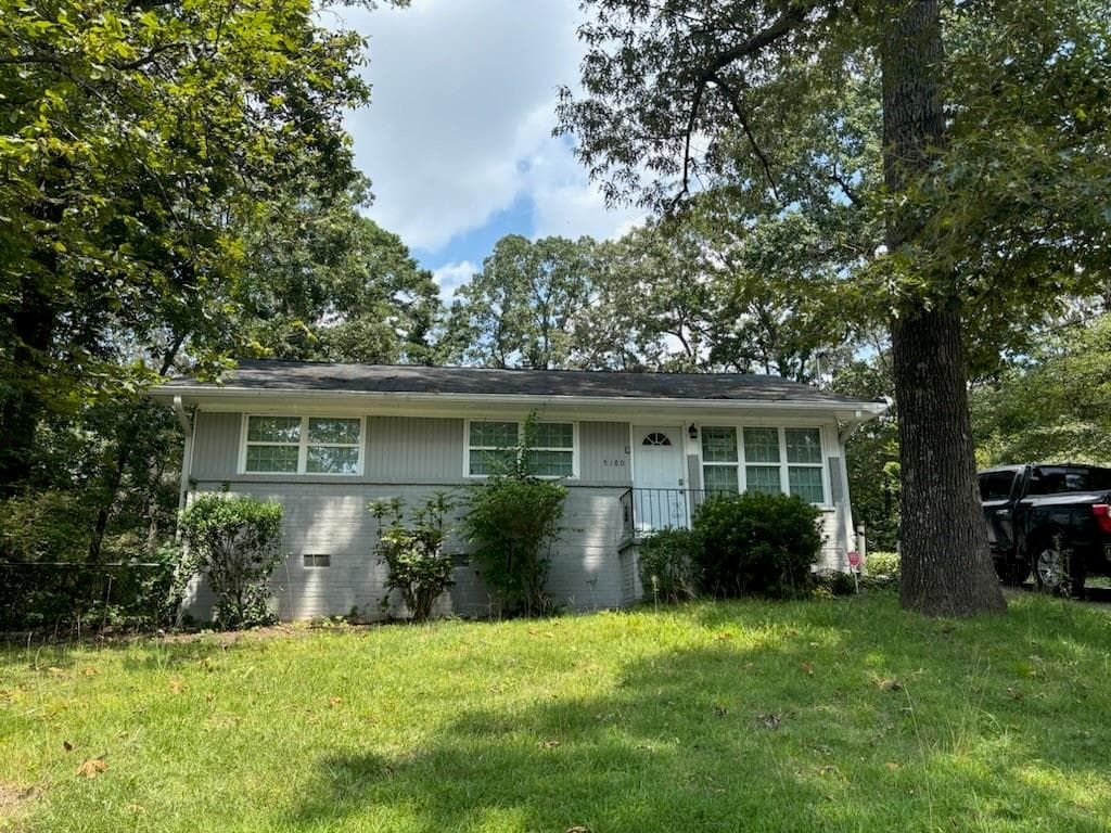 5180 Heather Lane, Atlanta, GA 30349 — most recent listing photo