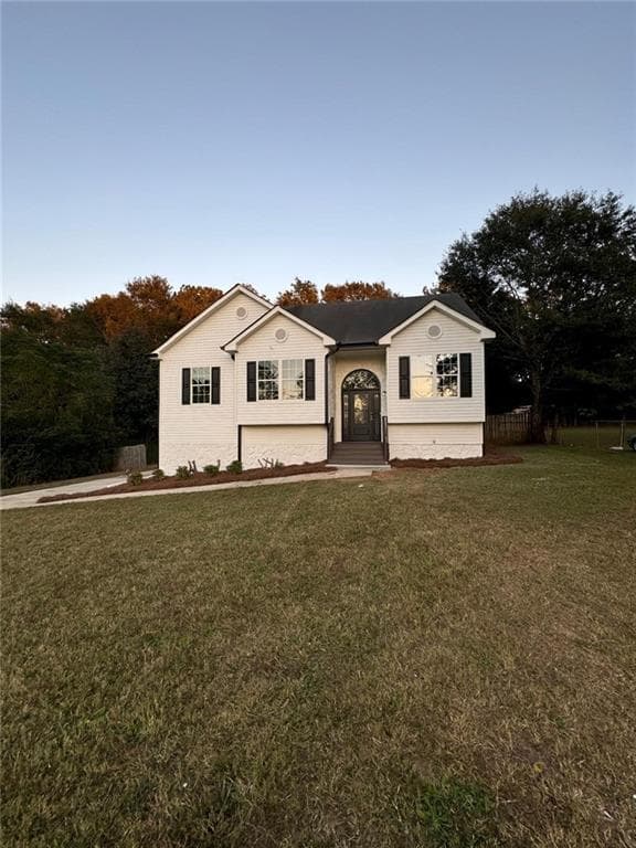 3 bedroom, 2 bathroom single family residence sold at 1091 Fox Street, Conyers, GA 30013