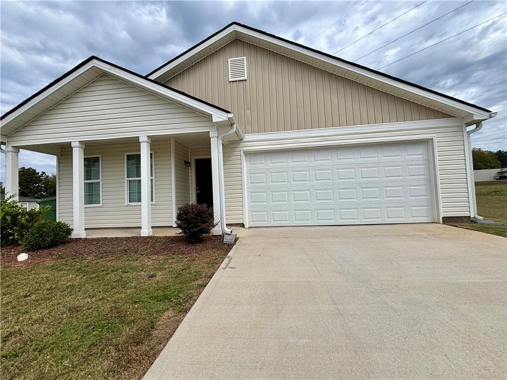 325 Middleton Court, Chatsworth, GA 30705 — most recent listing photo
