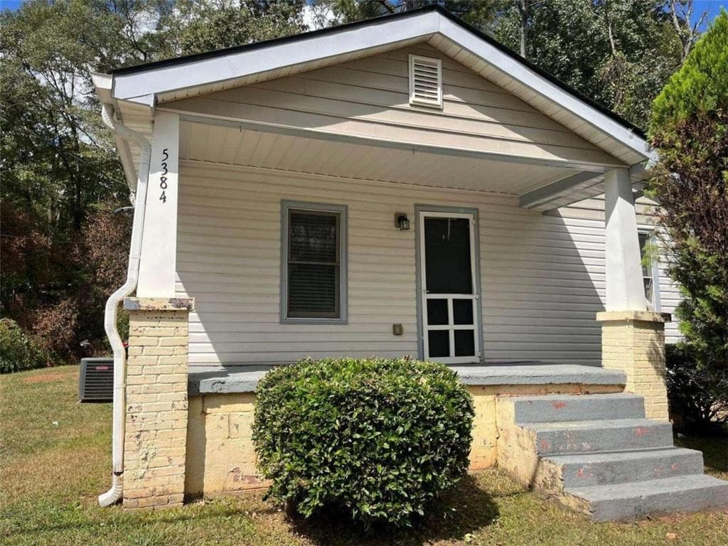 3 bedroom, 1 bathroom single family residence sold at 5384 Austell Road, Austell, GA 30106