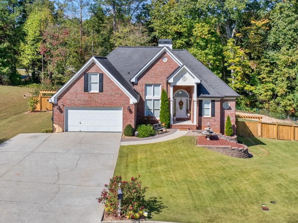 5 bedroom, 3 bathroom, 2,246 sq ft single family residence sold at 530 Cluster Court, Grayson, GA 30017
