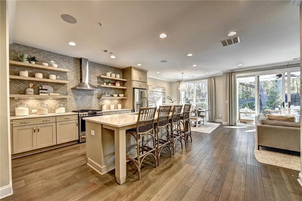3 bedroom, 3 bathroom, 2,010 sq ft townhouse sold at 3355 Cresswell Link Way 57, Duluth, GA 30096