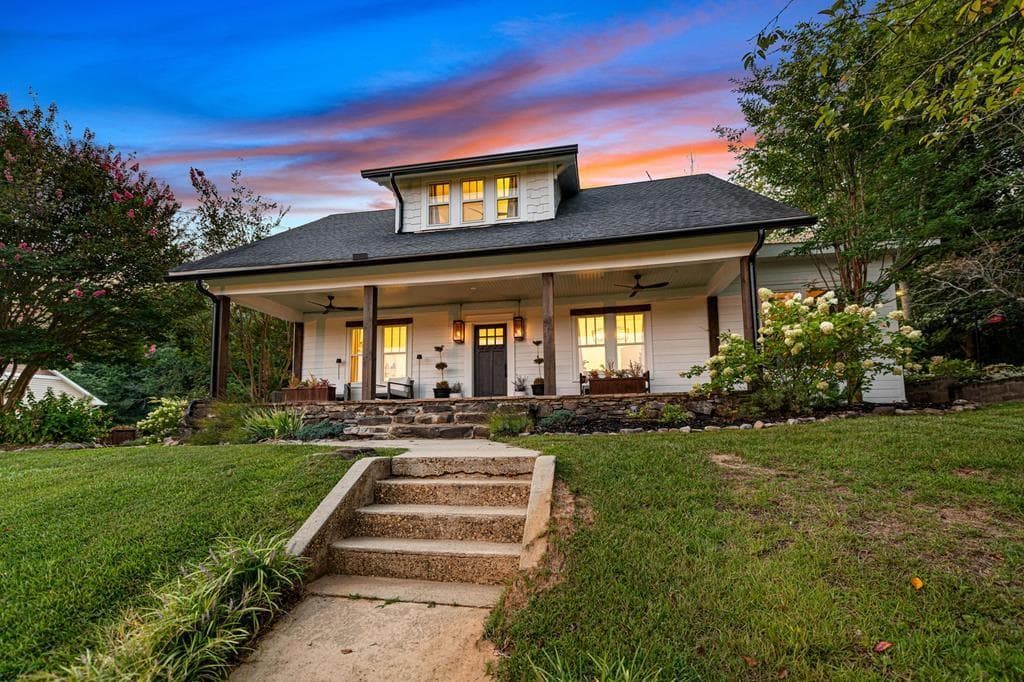 770 W First Street, Blue Ridge, GA 30513 — most recent listing photo