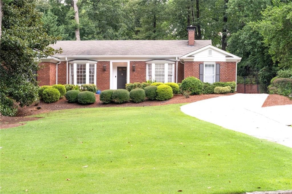 3 bedroom, 3 bathroom, 3,118 sq ft single family residence sold at 558 Timberland Drive, Atlanta, GA 30342