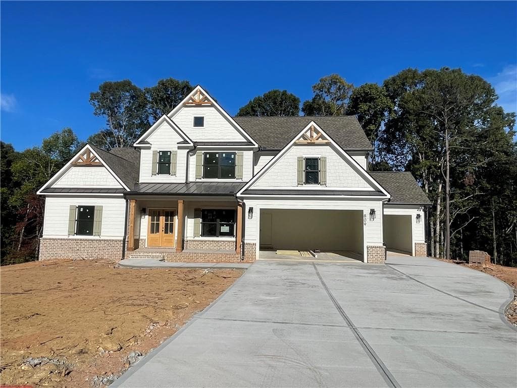 4 bedroom, 3 bathroom single family residence sold at 809 Spring Creek Way, Monroe, GA 30655