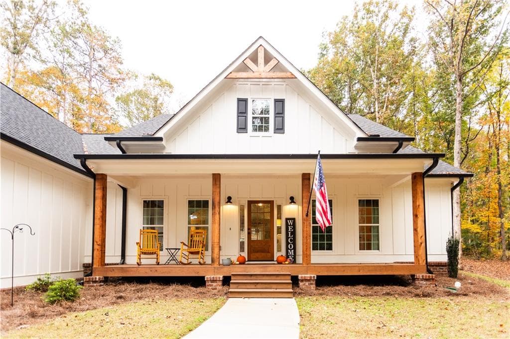 4 bedroom, 3 bathroom, 2,918 sq ft single family residence sold at 28 Diamond Ridge Road, Nicholson, GA 30565