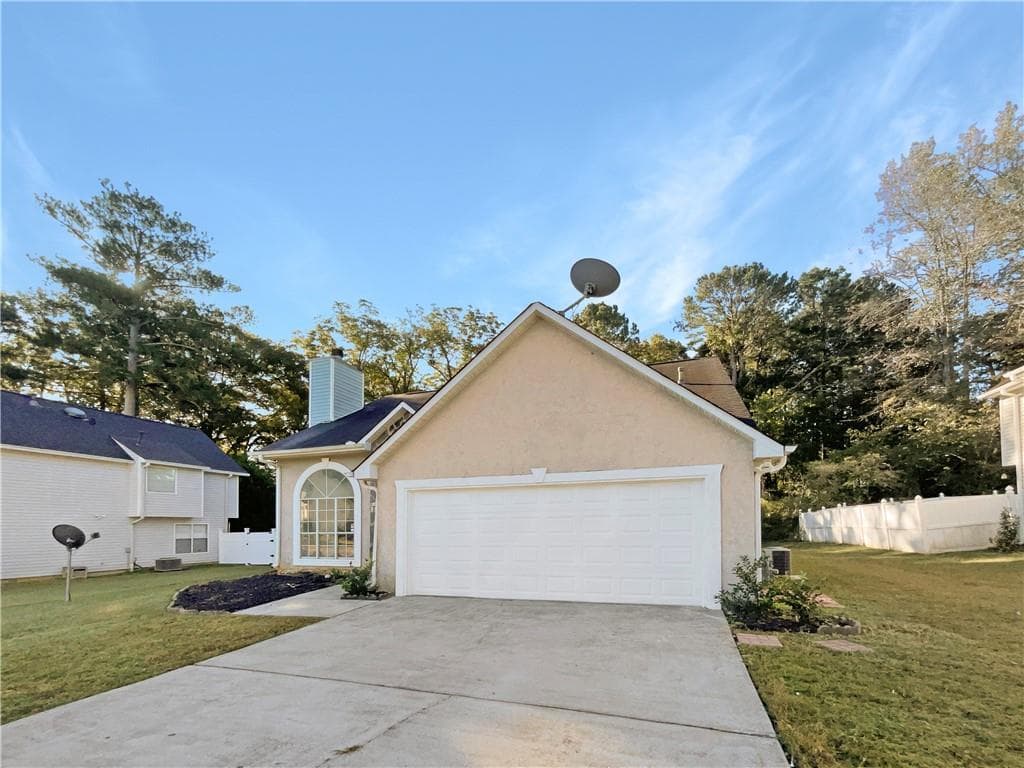 818 River Valley Drive, Jonesboro, GA 30238 — most recent listing photo