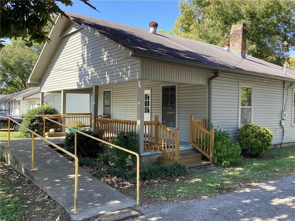 479 Cotter Street, Ringgold, GA 30736 — most recent listing photo