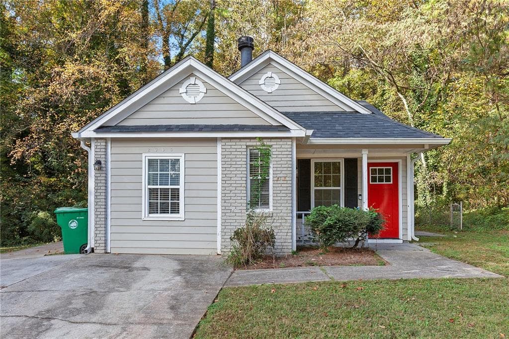 3 bedroom, 2 bathroom single family residence sold at 2003 Glenwood Downs Drive, Decatur, GA 30035