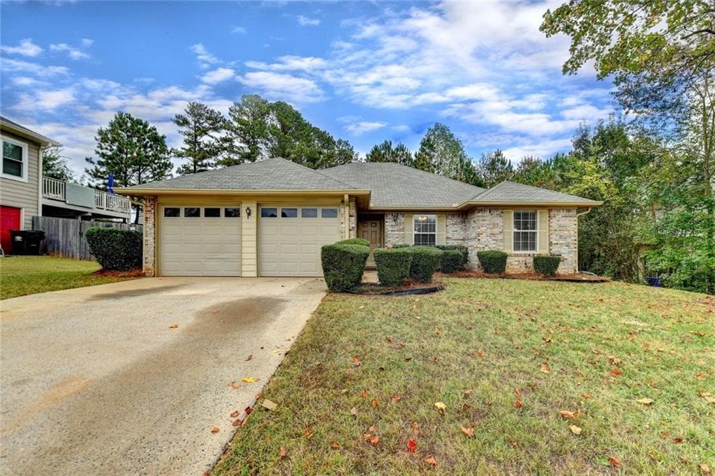 3 bedroom, 2 bathroom single family residence sold at 4794 Windrush Lane, Acworth, GA 30102