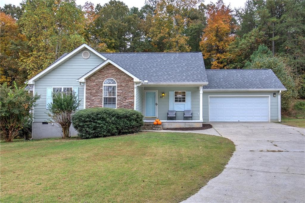 3 bedroom, 2 bathroom single family residence sold at 31 Covered Springs Drive, Rome, GA 30165