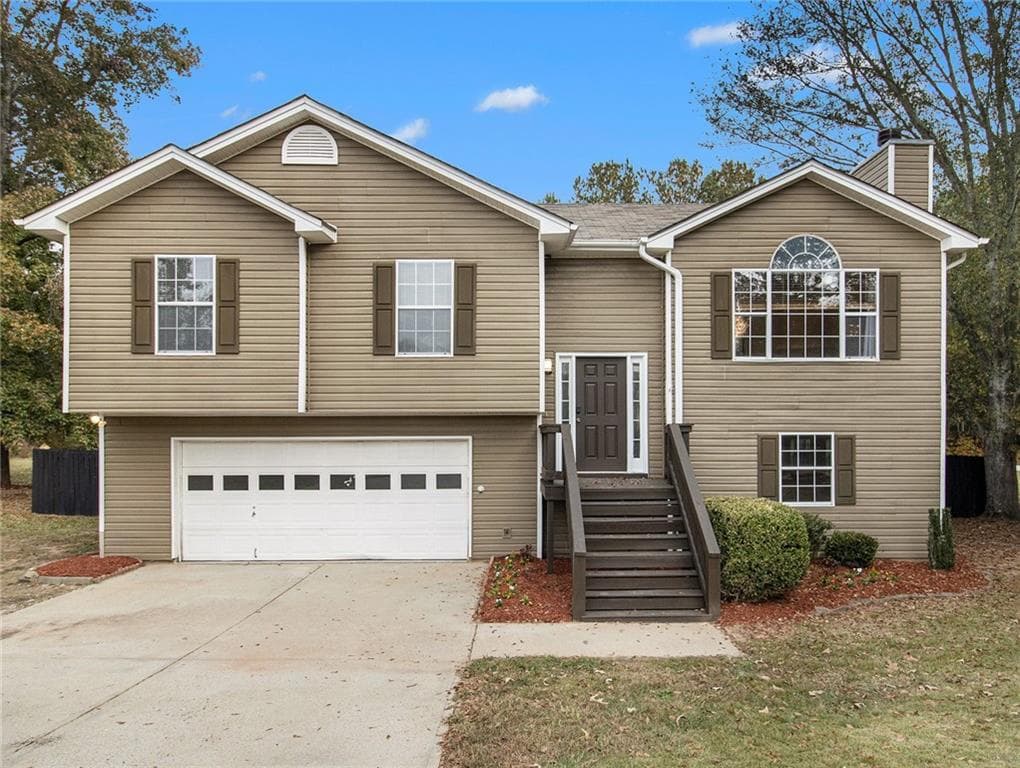 3 bedroom, 3 bathroom single family residence sold at 225 Robert Drive, Braselton, GA 30517