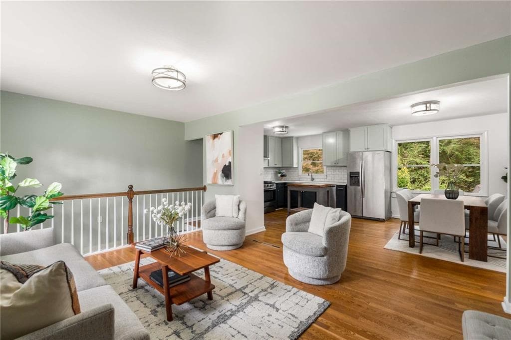 3 bedroom, 2 bathroom, 1,118 sq ft single family residence sold at 2824 Concord Drive, Decatur, GA 30033