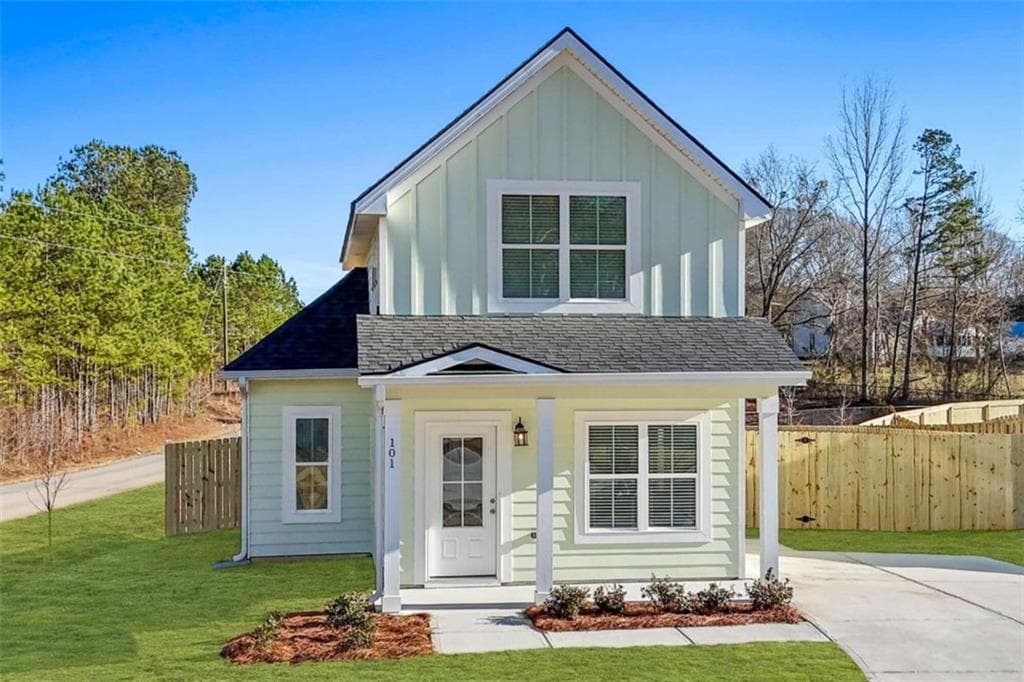 3 bedroom, 2 bathroom single family residence sold at 101 Hidden Hills Drive, Carrollton, GA 30117
