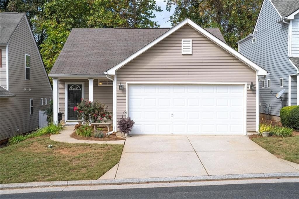2 bedroom, 2 bathroom single family residence sold at 137 Topaz Drive, Dallas, GA 30132