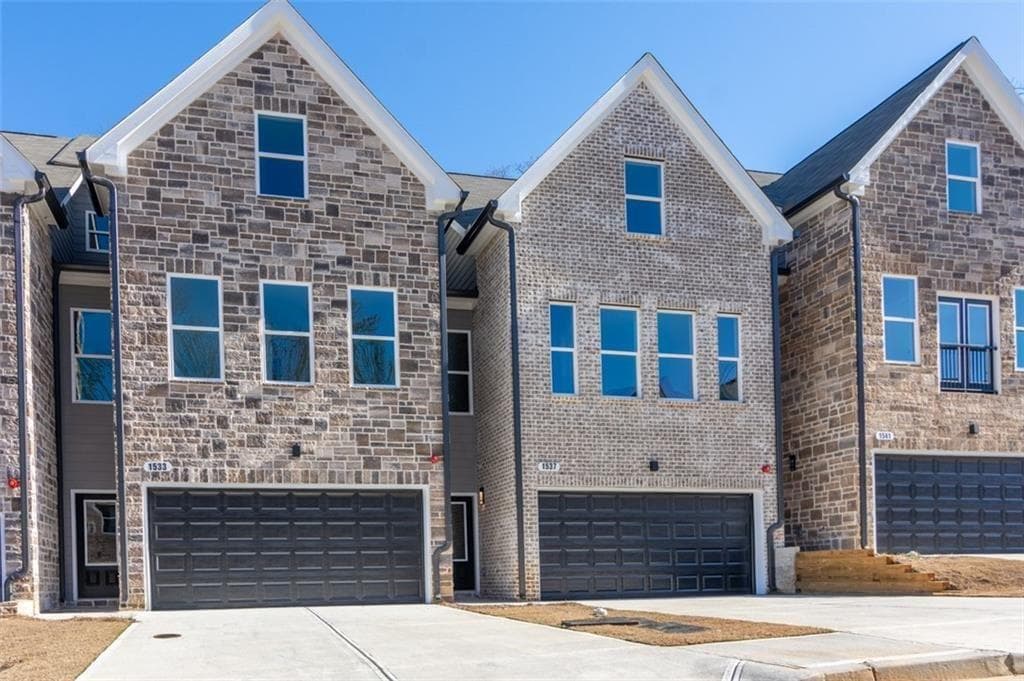 1533 Burberry Alley, Marietta, GA 30008 — most recent listing photo