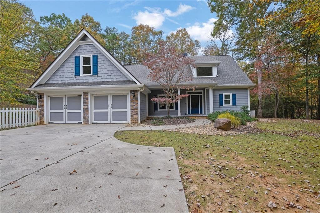938 Crooked Creek Drive, Dahlonega, GA 30533 — most recent listing photo