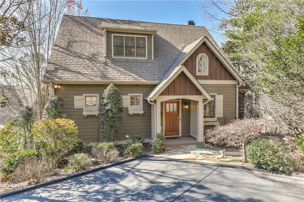 4 bedroom, 4 bathroom single family residence sold at 26 Laurel Ridge Trail, Jasper, GA 30143
