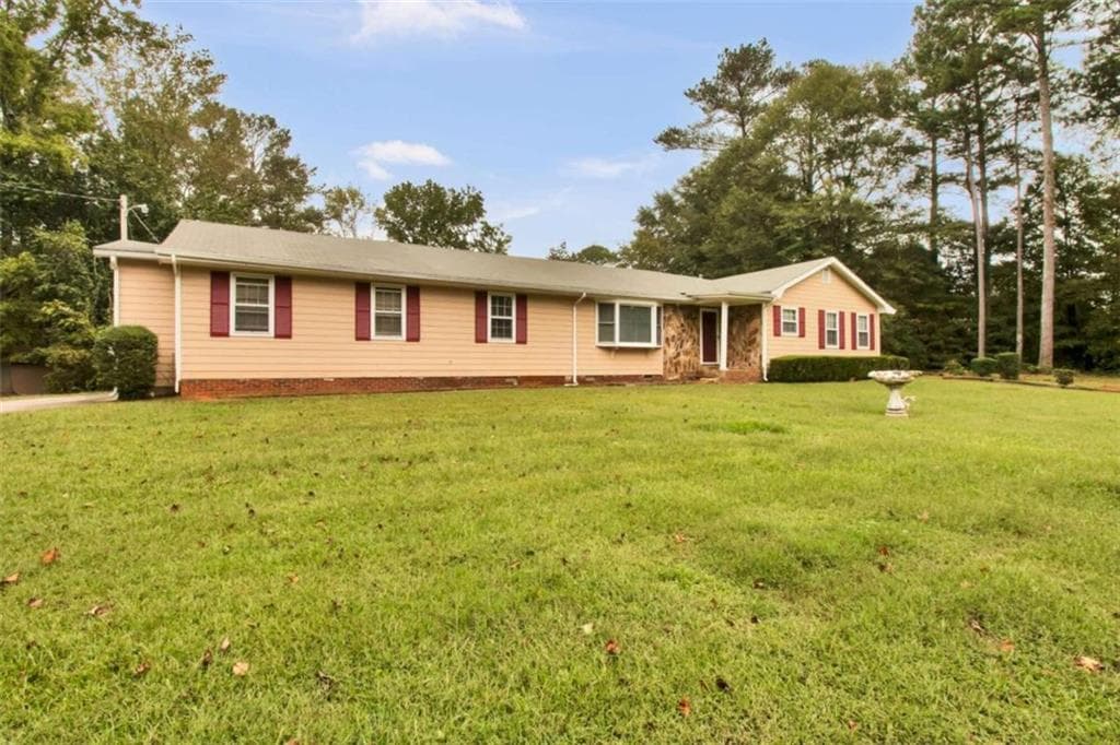 3 bedroom, 3 bathroom, 2,284 sq ft single family residence sold at 35 Brookside Court, Villa Rica, GA 30180