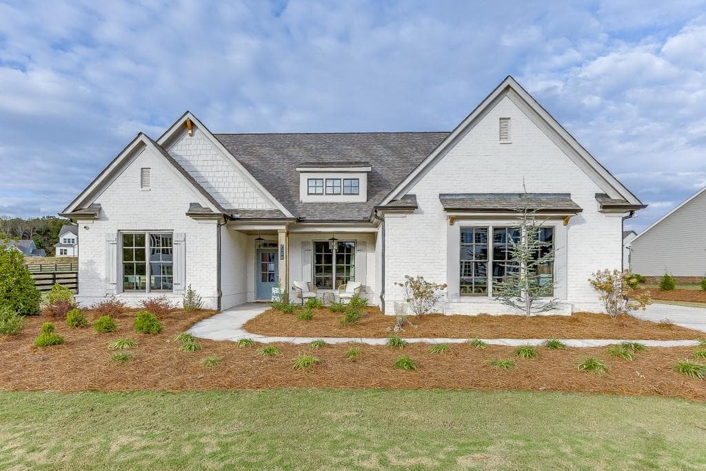 7320 Vale Court, Cumming, GA 30028 — most recent listing photo