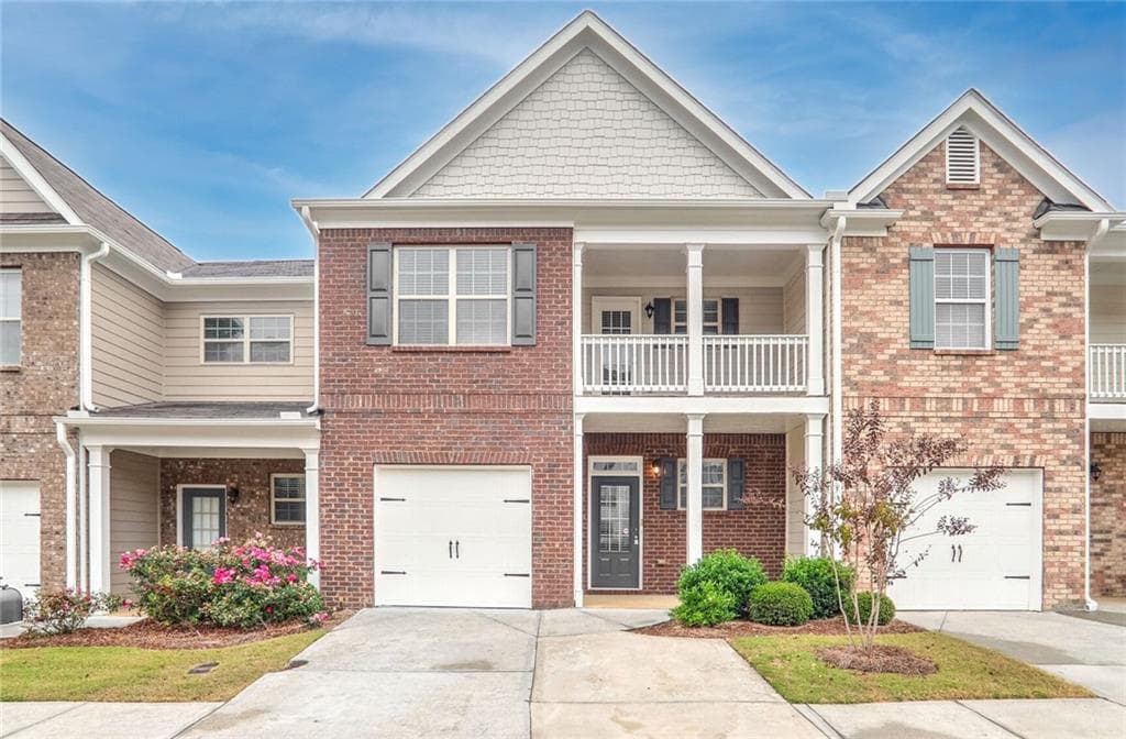 3 bedroom, 3 bathroom, 1,855 sq ft townhouse sold at 238 Madison Avenue, Acworth, GA 30102