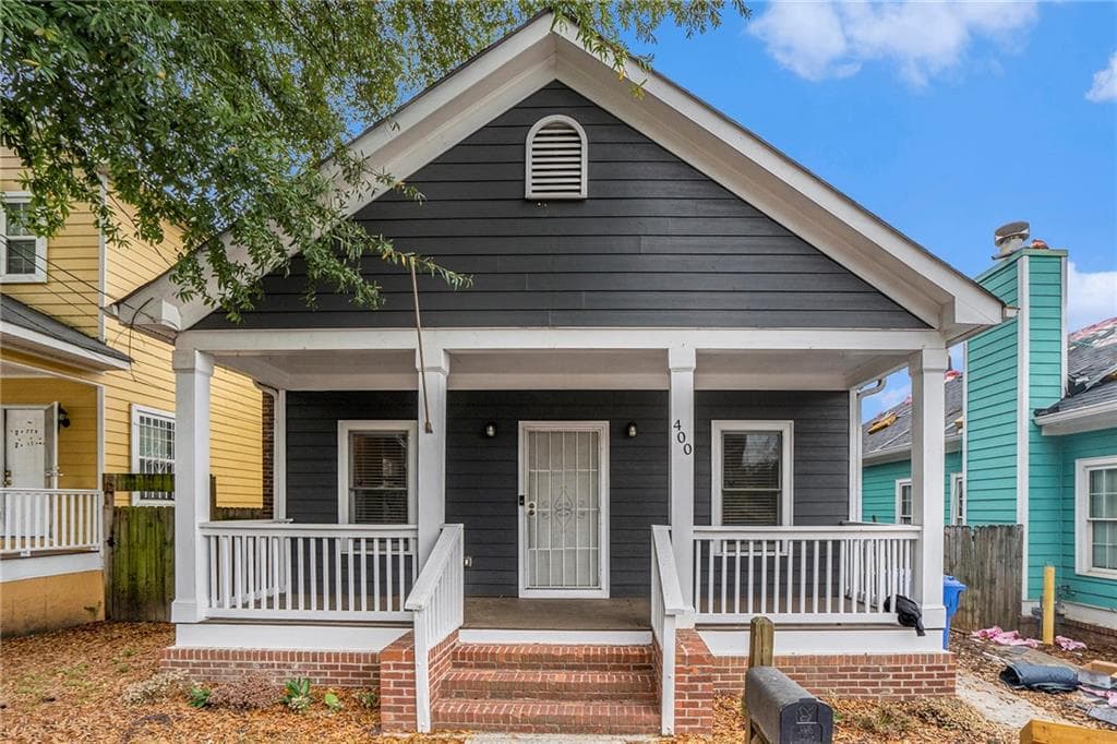 3 bedroom, 2 bathroom, 1,080 sq ft single family residence sold at 400 Bass Street, Atlanta, GA 30310