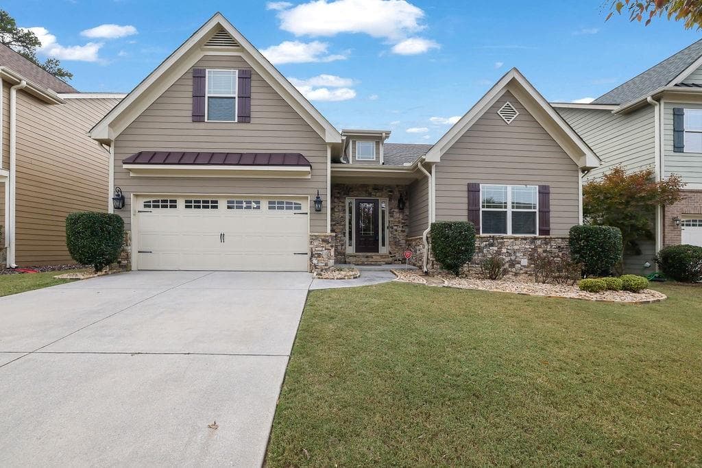 5 bedroom, 3 bathroom single family residence sold at 3686 Antares Drive, Buford, GA 30519