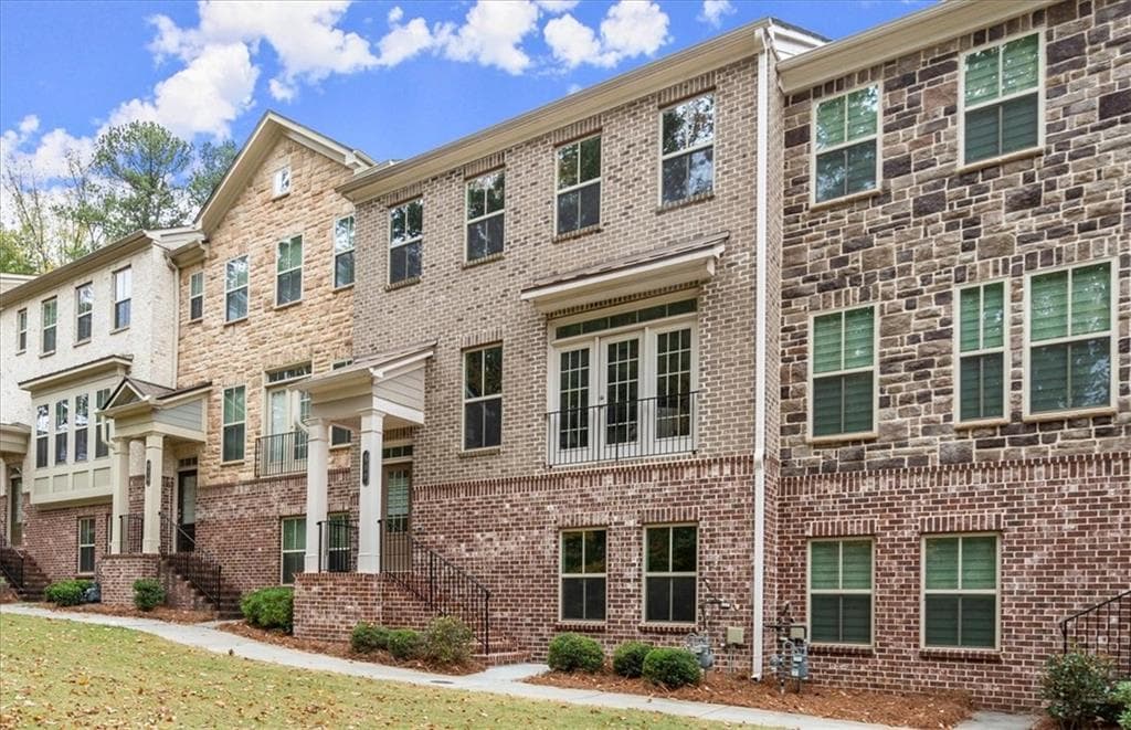 560 Northaven Avenue, Suwanee, GA 30024 — most recent listing photo